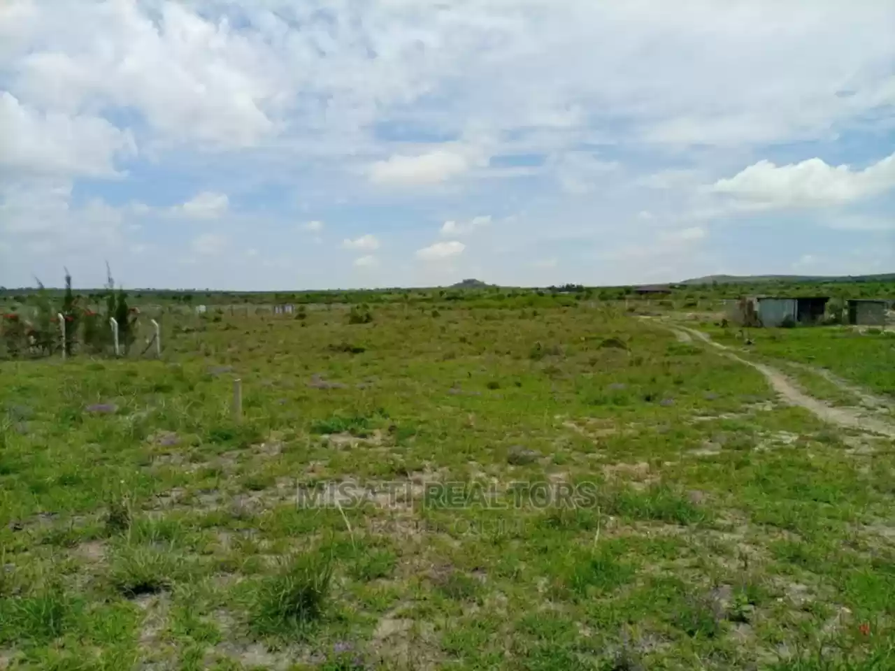 Half acre land for sale in Athi River near Daystar