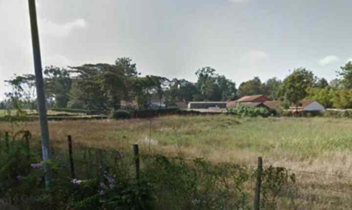 Land for sale in Garden estate Thome