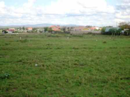 Land for sale in Kenyatta road Muigai Inn