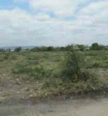 Land for sale in Kitengela Korompoi