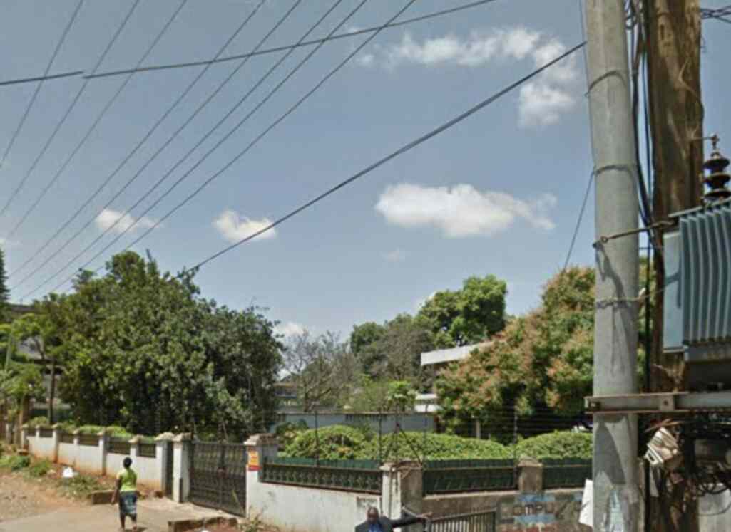 land for sale in Parklands third avenue