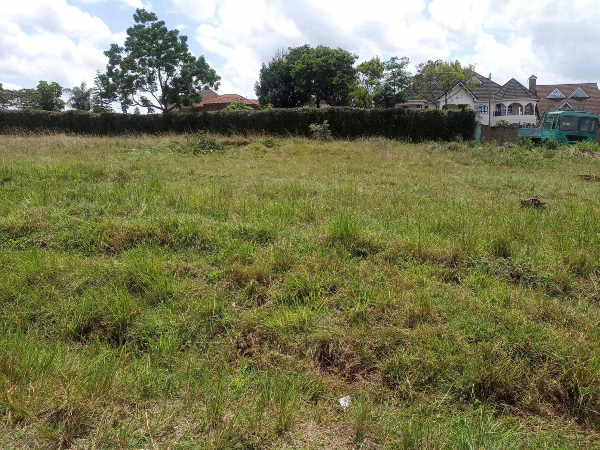 Land in Membley estate quatre and half acre for sale