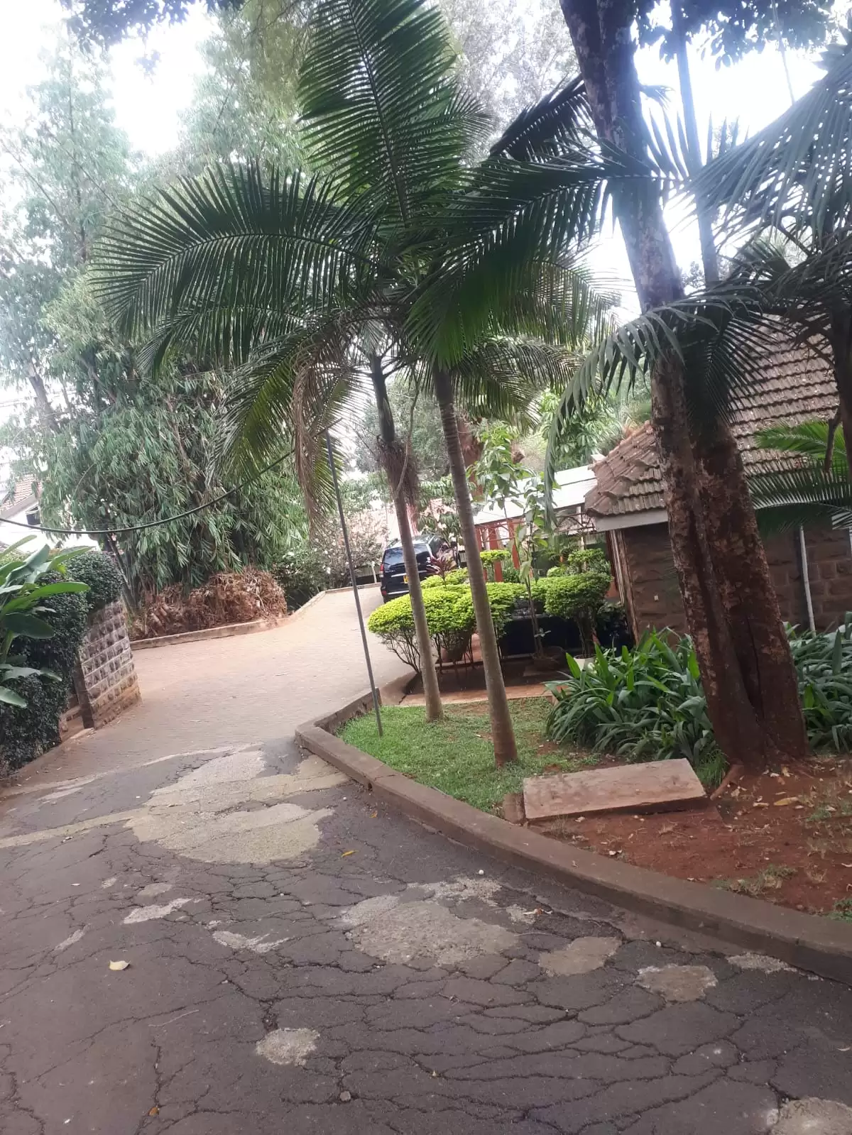 1 acre land for sale in Westlands Lantana road Image