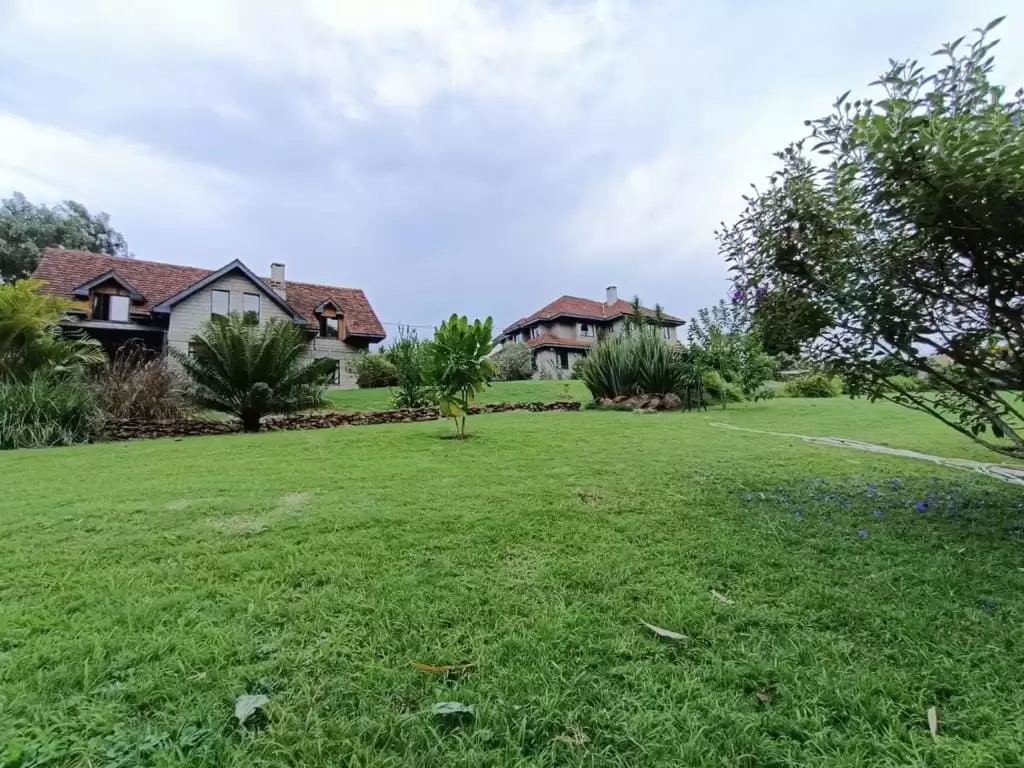 3 and 4 bedroom houses on 1.2 acre land for sale along Kiambu road Image