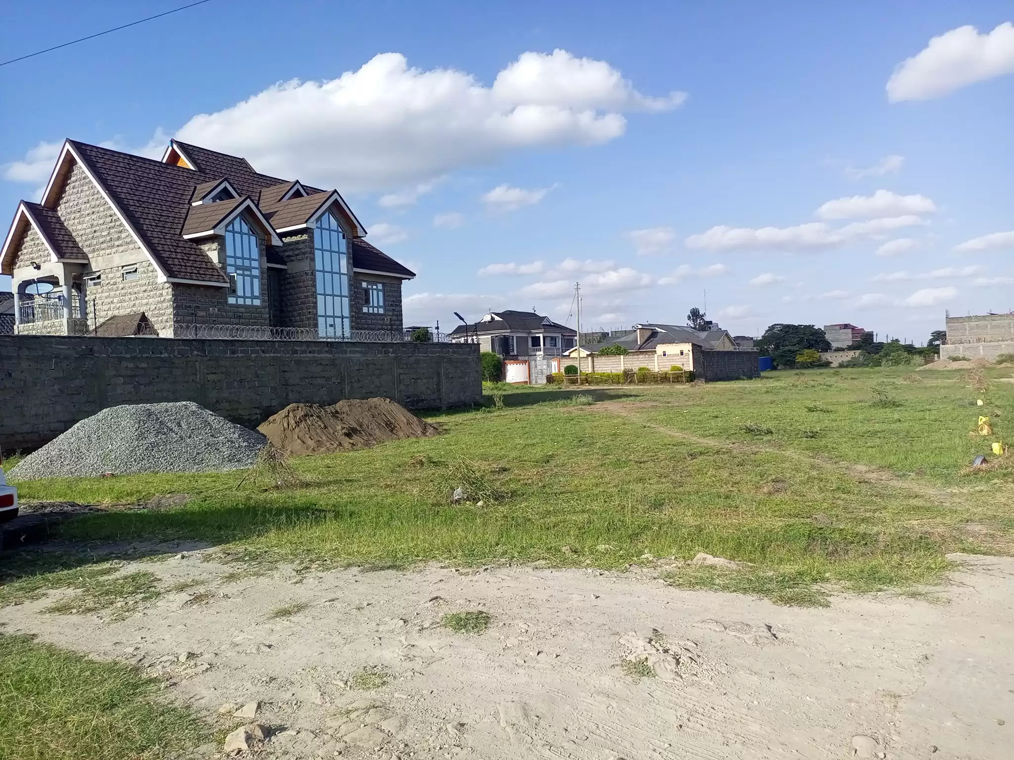 50 by 100 plot for sale in Mwihoko Image