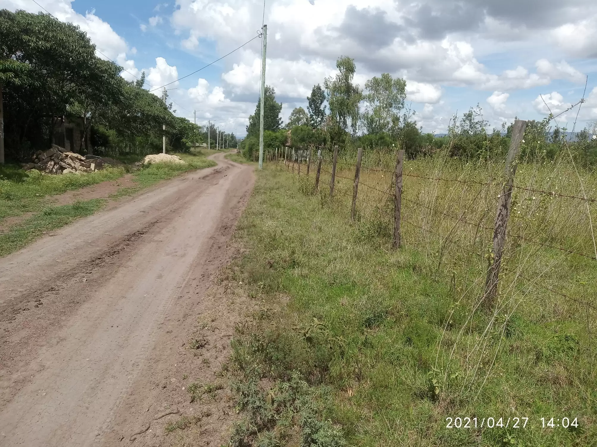 Land for sale in Kamulu Image