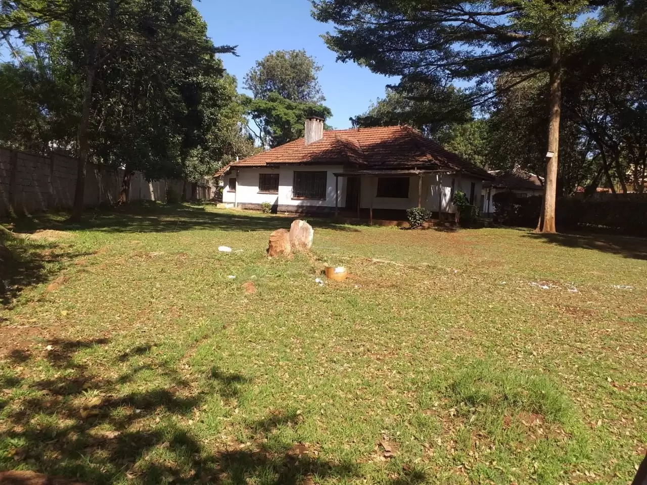 land with house for sale in Lavington Image