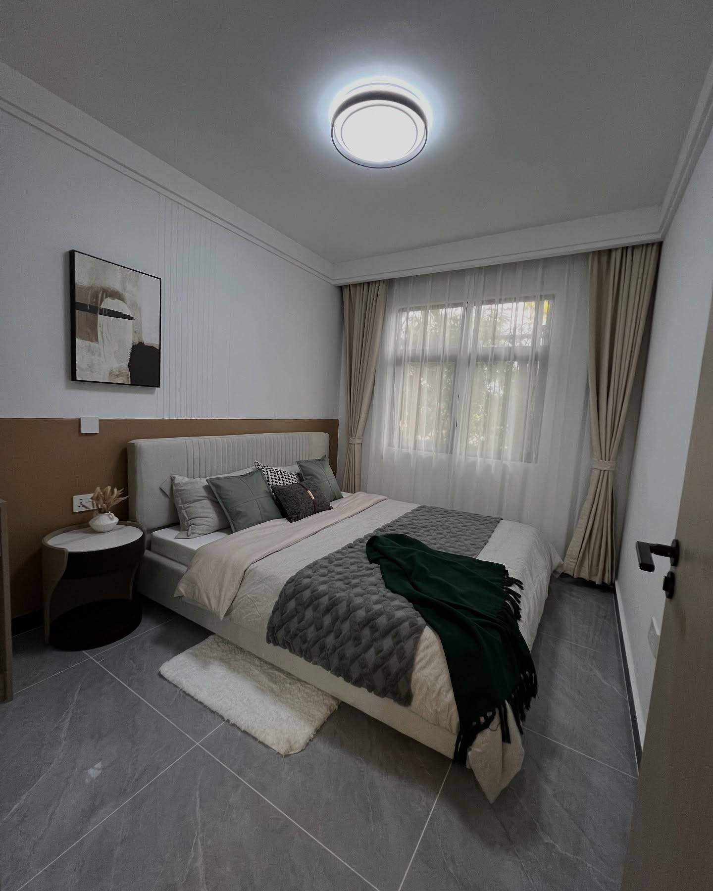 Lovely 1 Bedroom Apartment Plus Study For Sale in Kilimani Image