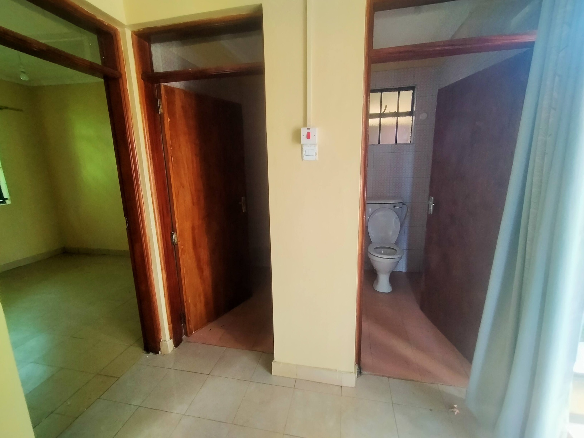 LOVELY 1 BEDROOM BUNGALOW TO LET IN KAREN Image