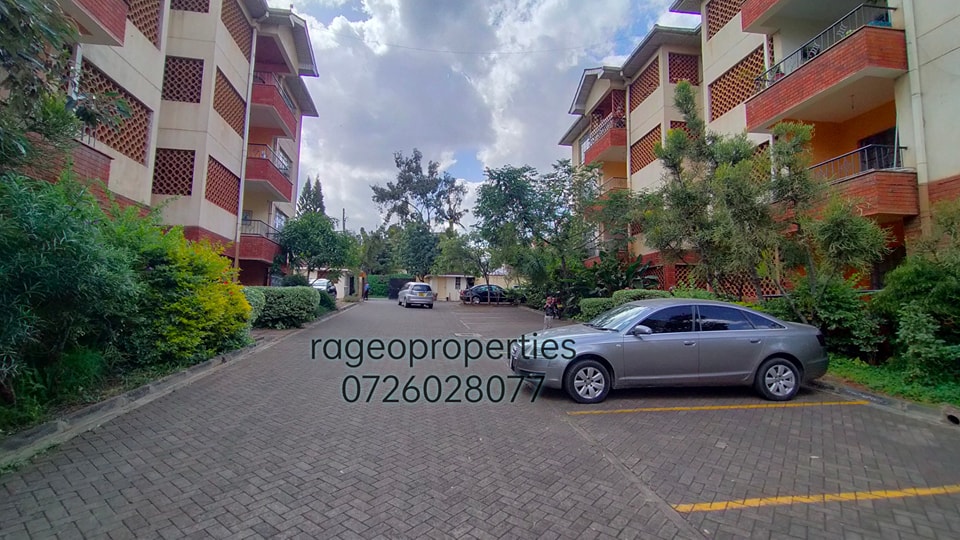 lovely 2 bedroom apartment for sale in Upper hill