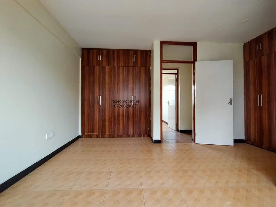 lovely 3 bedroom apartment for sale in Madaraka Image