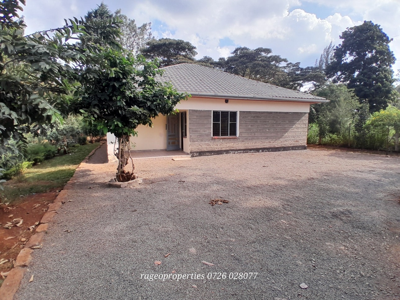 Lovely 3 bedroom bungalow to let in Karen
