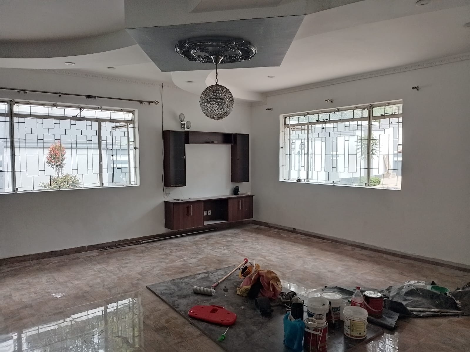 Lovely π 3 bedroom bungalow to let in Kerarapon Drive Image