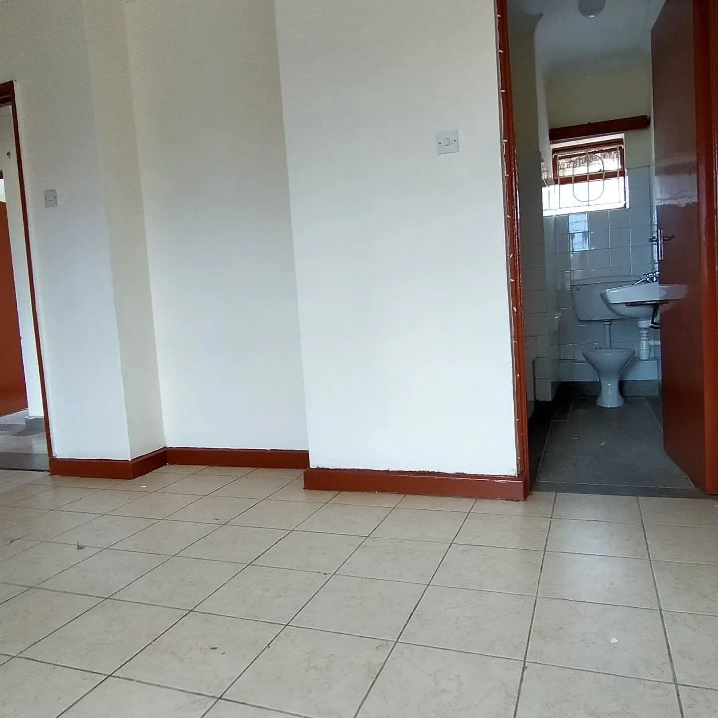 Lovely 3 bedroom Maisonette plus sq to let in langata Image