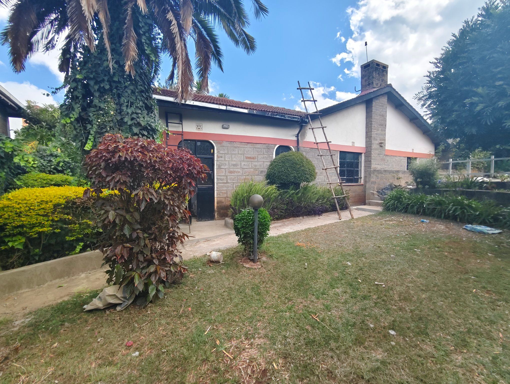 Lovely 4 bedrooms master ensuite maisonette +DSQ for rent in Ngong Vet