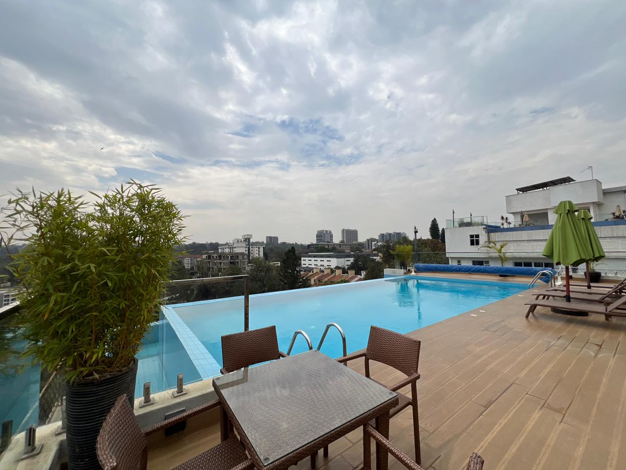 Luxurious 3 bedroom apartment plus dsq for rent in Westlands along Raphta road