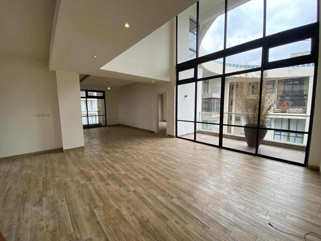 Luxurious 3 Bedroom Duplex Apartment with Ensuite Apartment to Let in Riverside.