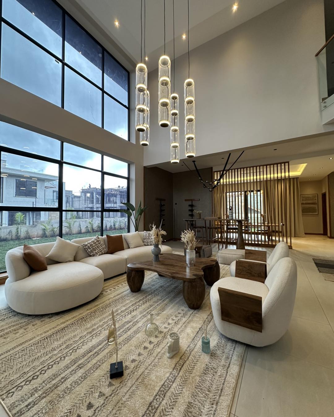 Luxurious 4 & 5-Bedroom Villas & Townhouses For Sale in Loresho