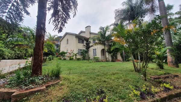 Luxurious 4 Bedroom Maisonette with Guest Wing for Sale in Old  Runda