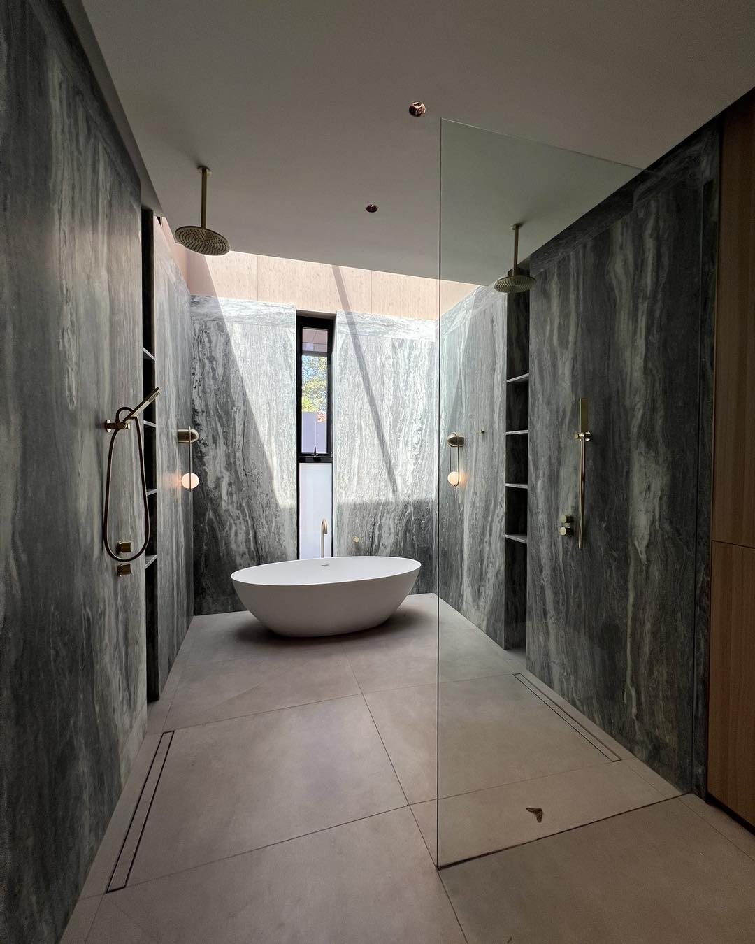 Luxurious 5-Bedroom Executive Villa For Sale in Kitisuru Image