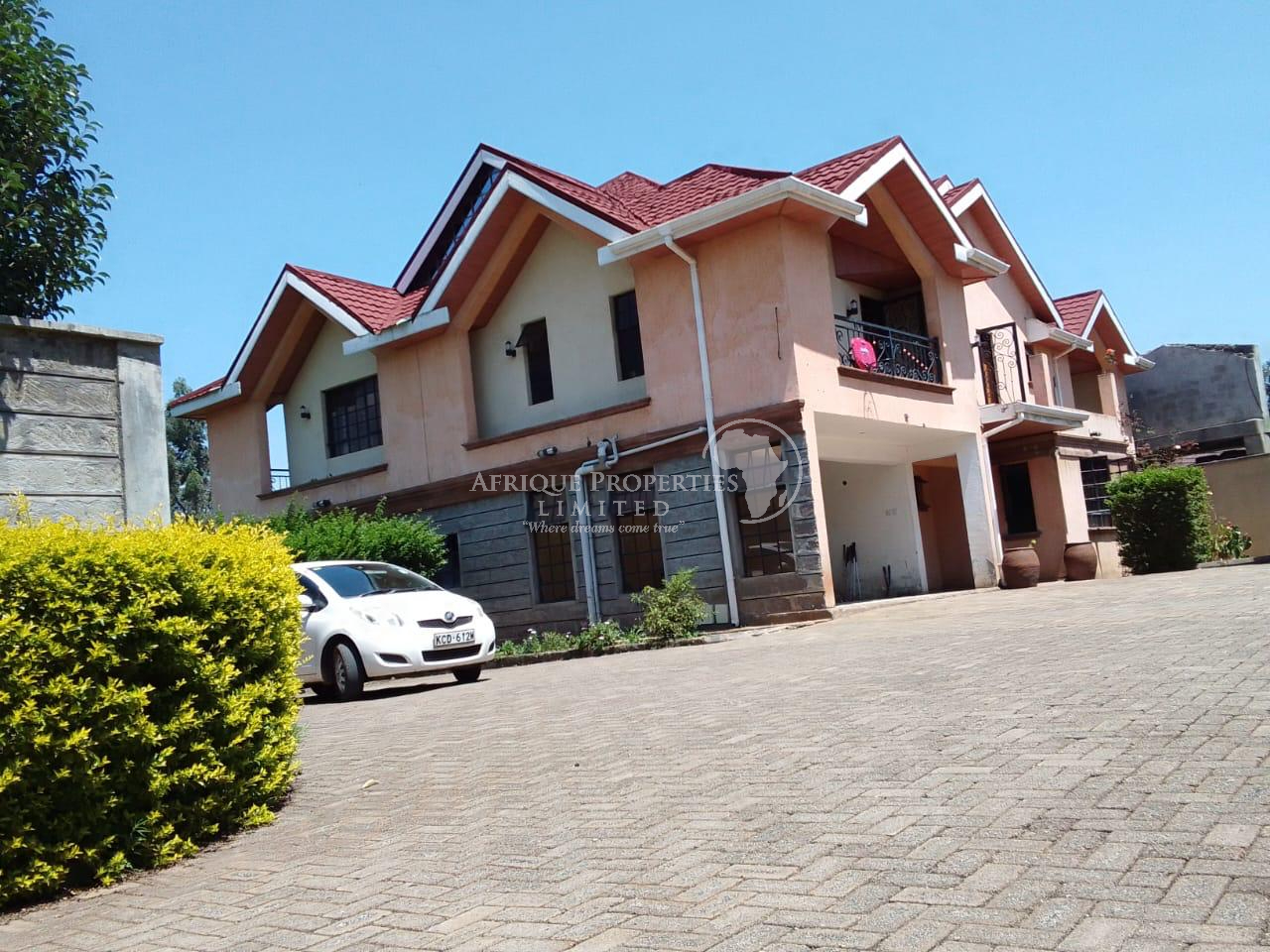 Luxurious 5 Bedroom Maisonette For Sale in Karen