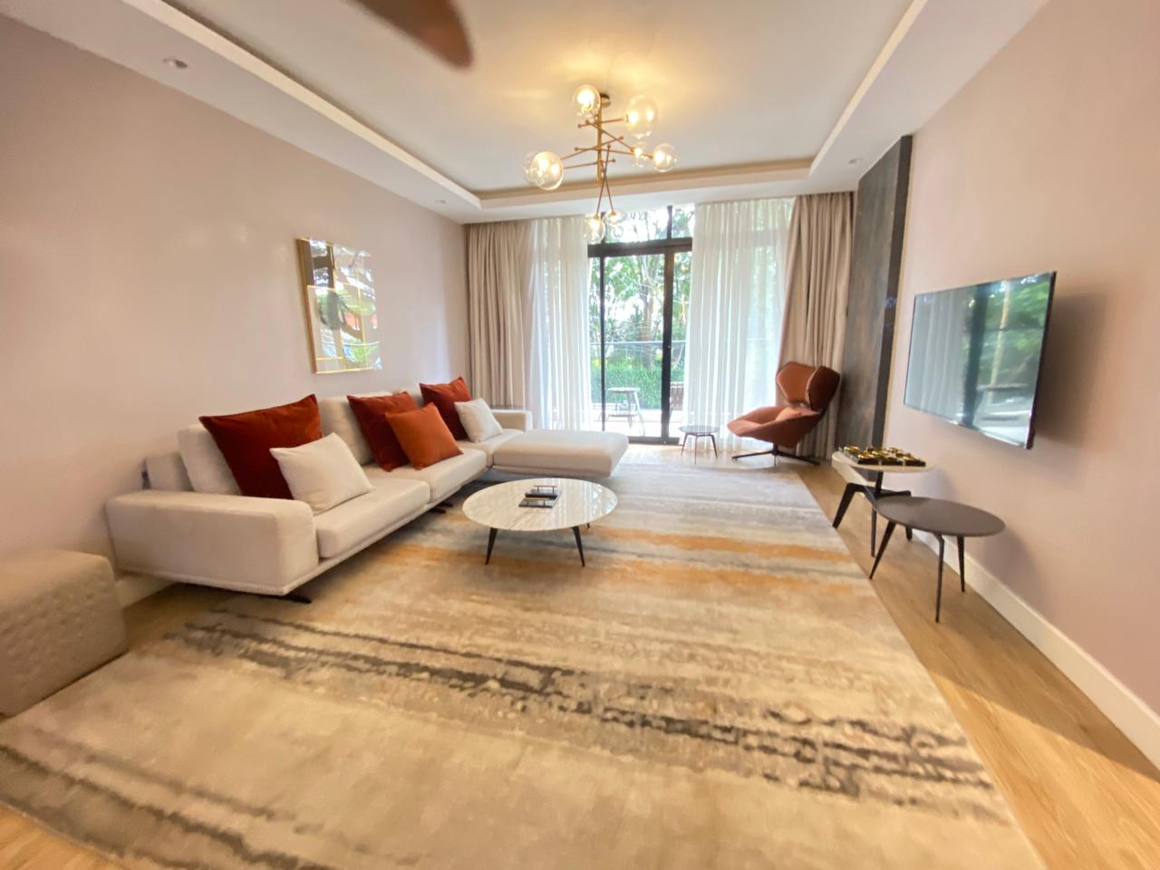 Luxurious furnished 3 Bedroom With Ensuite Apartment to Rent in Brookside.