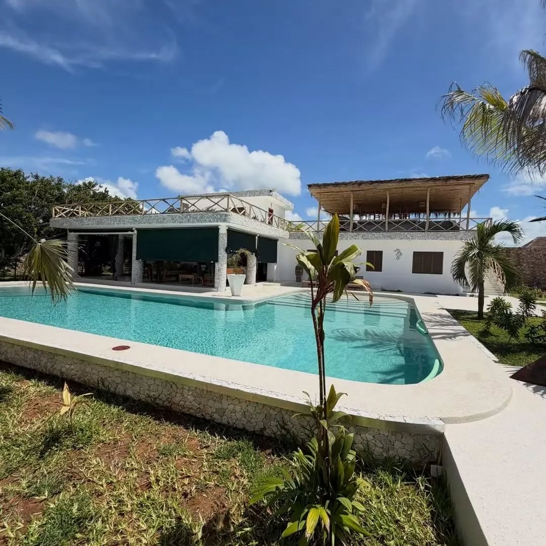 luxury 2 bedroom villa for sale in watamu, fragola area
