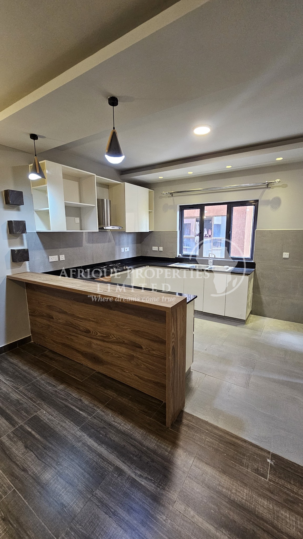 Luxury 3 Bedroom Apartment For Sale in Kileleshwa