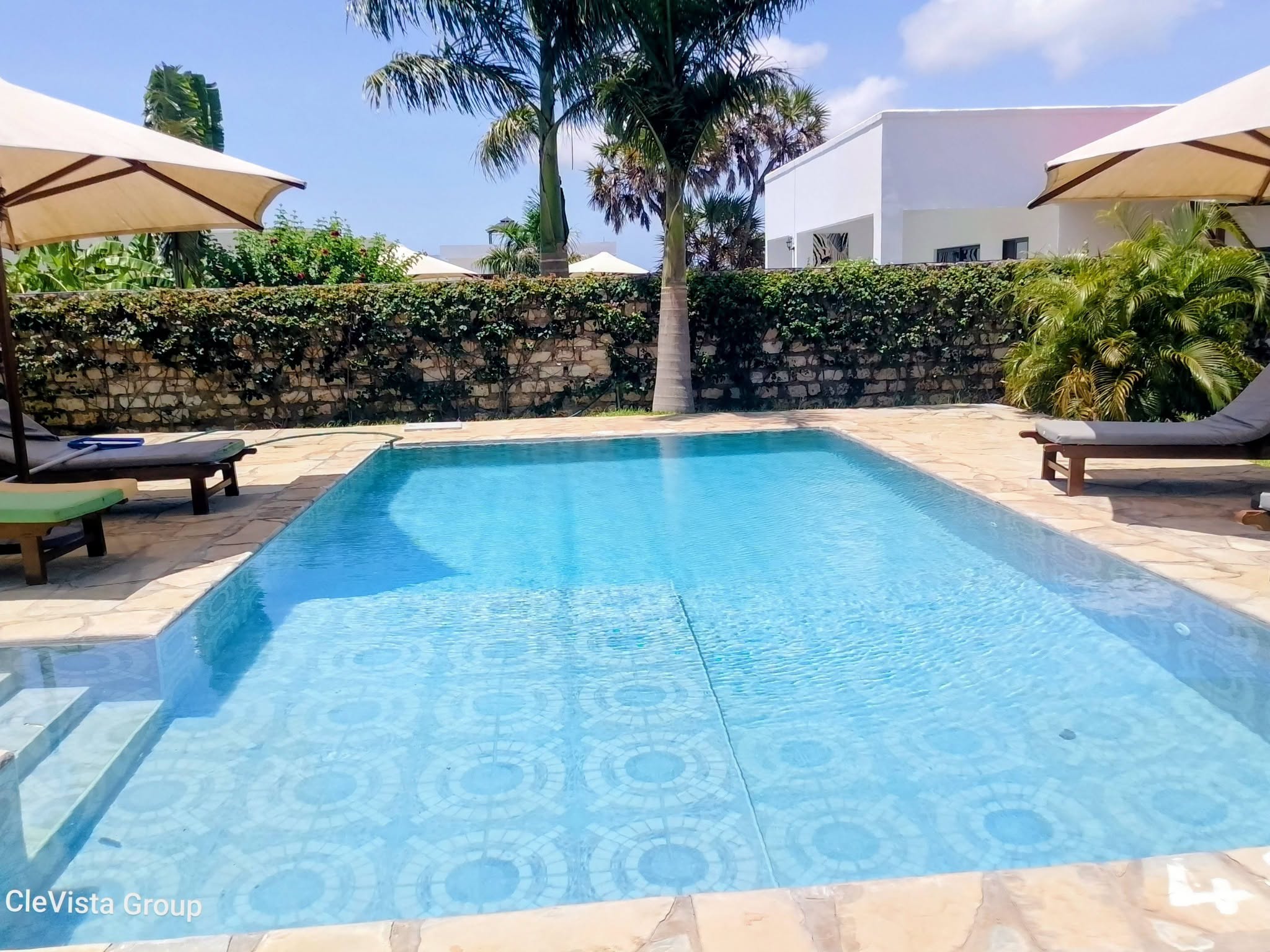 luxury 3 bedroom villa for sale in diani galu