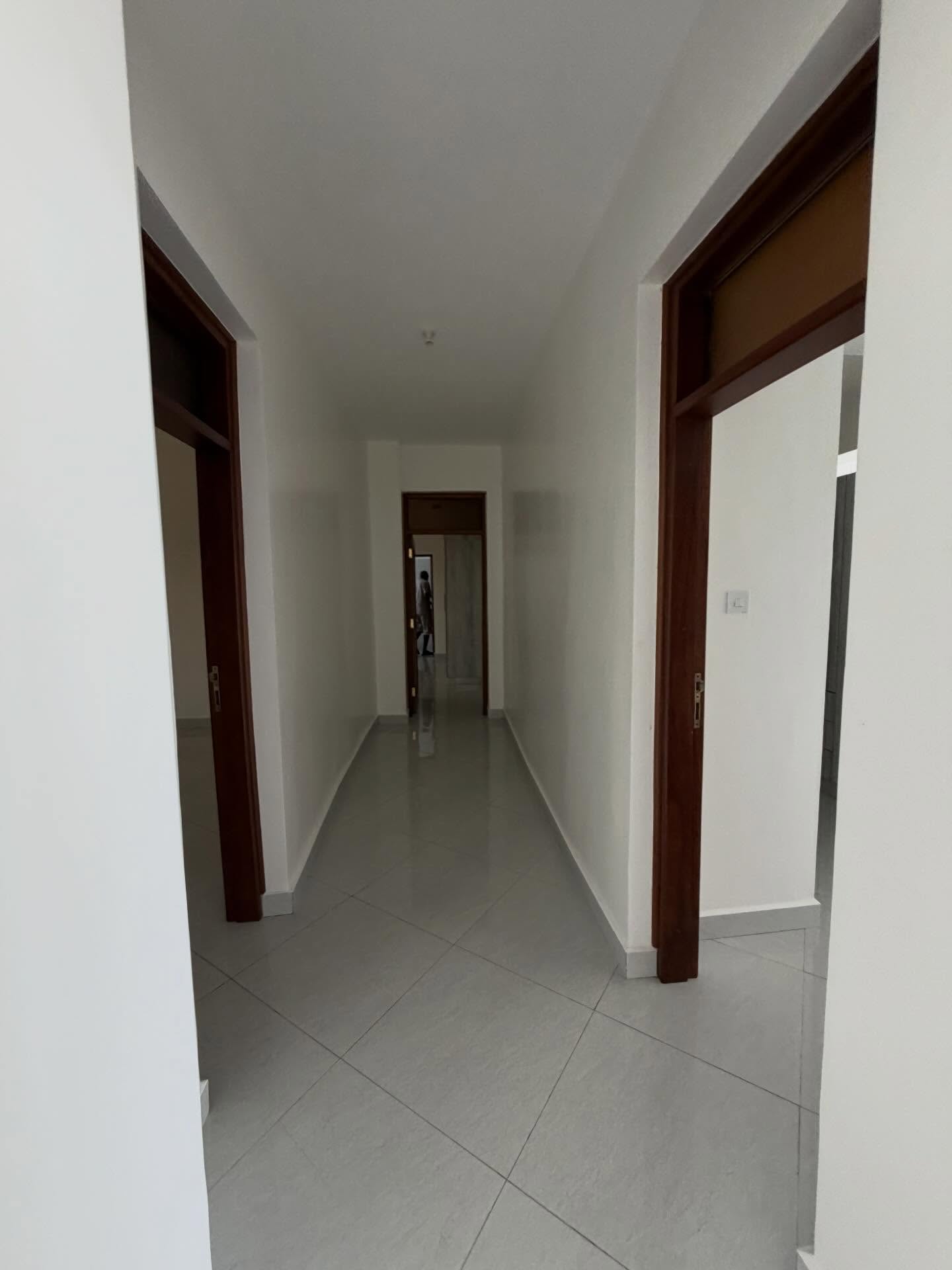 Luxury 4 Bedroom Apartment + DSQ For Sale in Nyali Image