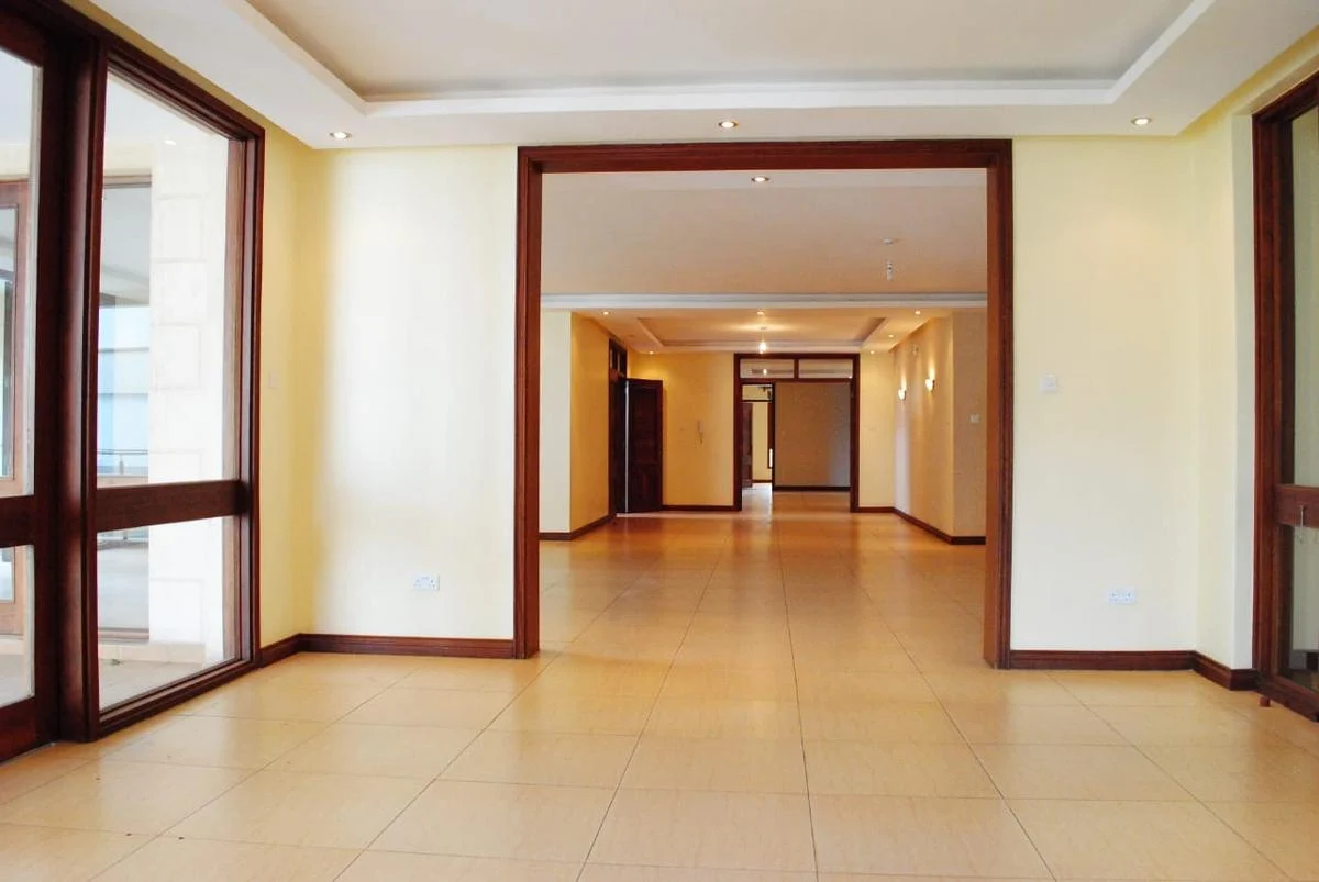Luxury 4 Bedroom With Ensuite In Riverside. Image
