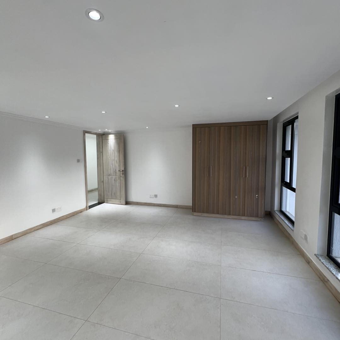 Luxury 6-Bedroom + DSQ Villa To Let in Runda Image