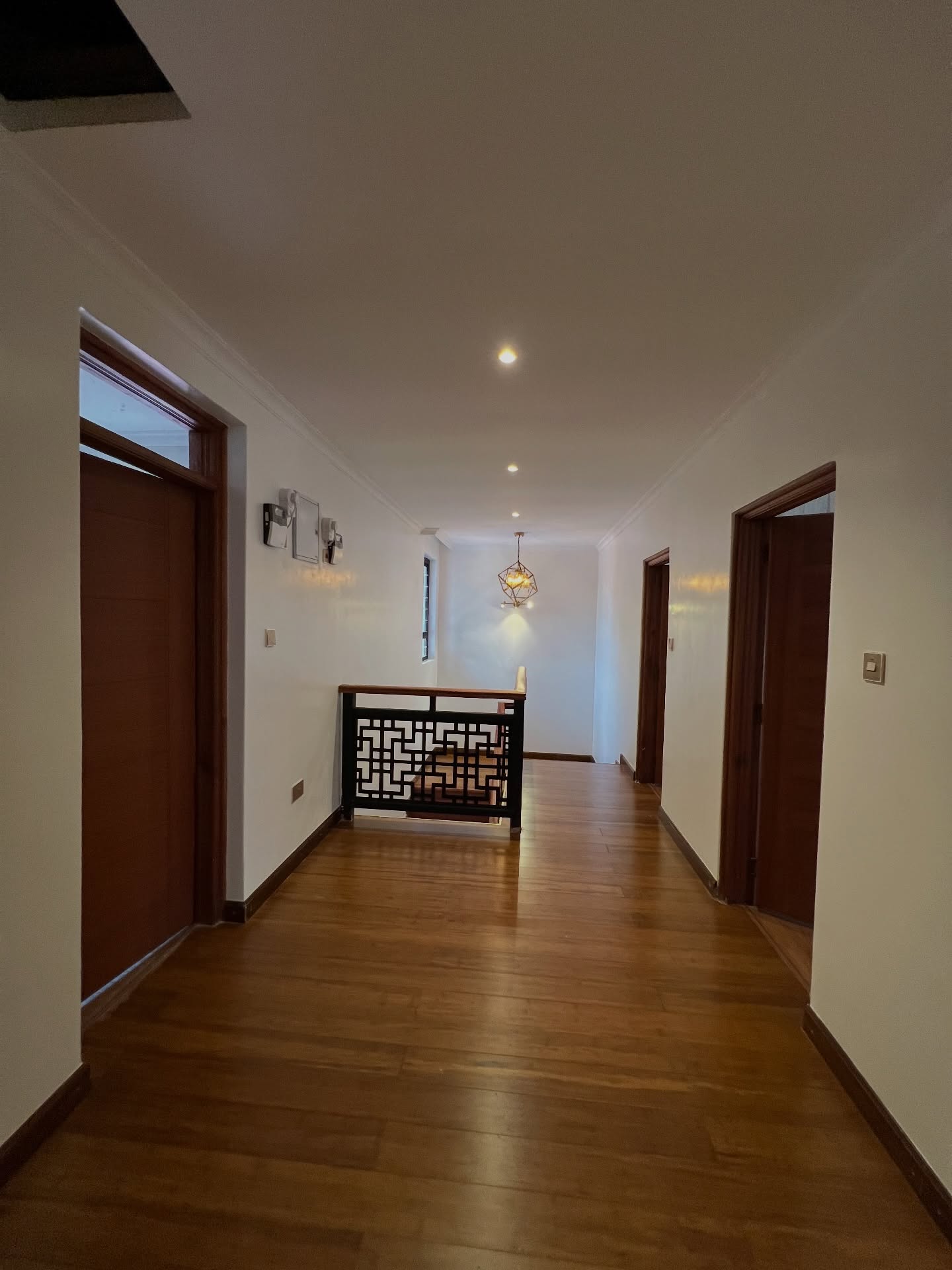 Luxury 7 Bedroom Maisonette For Sale in Runda Image