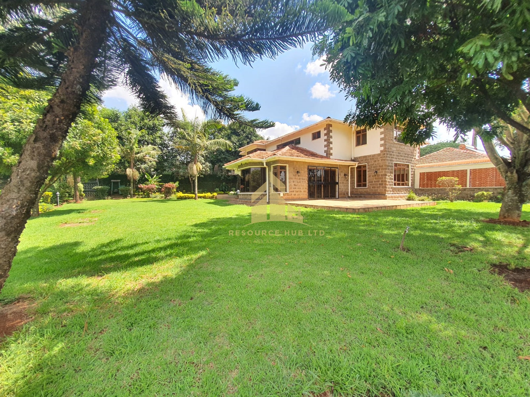 Magnificent 5 Bedroom Maisonette For Rent in Kitisuru