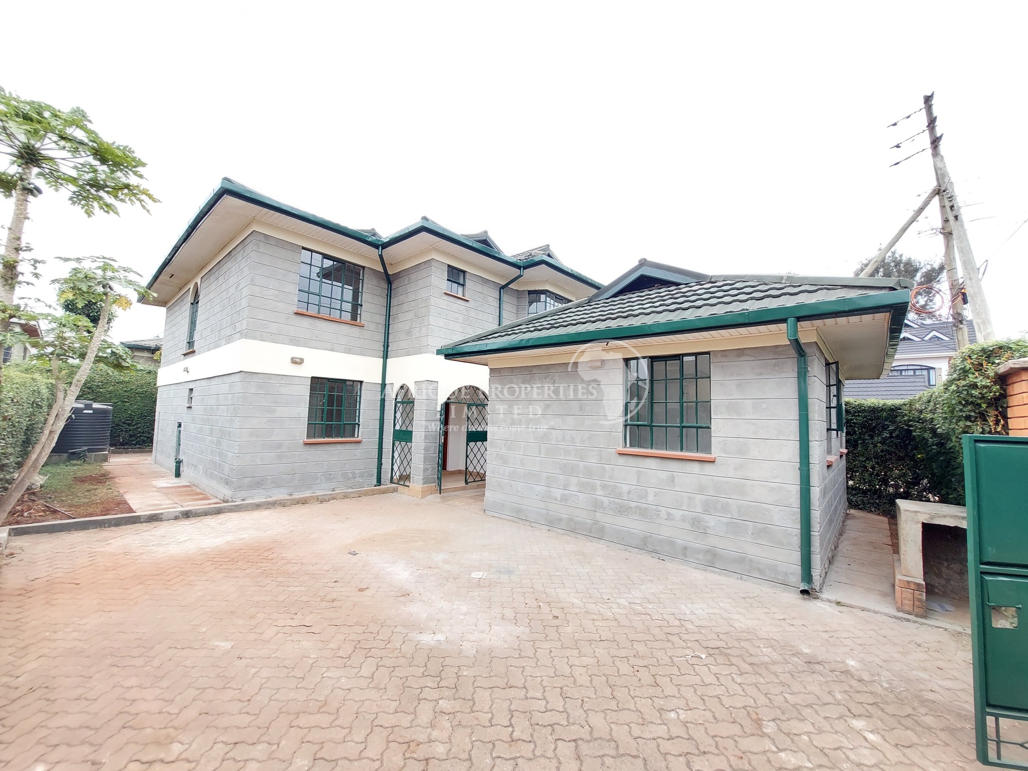 𝐄𝐱𝐪𝐮𝐢𝐬𝐢𝐭𝐞 𝟒 𝐁𝐞𝐝𝐫𝐨𝐨𝐦 Maisonette 𝐰𝐢𝐭𝐡 𝟏 𝐁𝐞𝐝𝐫𝐨𝐨𝐦 𝐃𝐒𝐐 𝐅𝐨𝐫 𝐒𝐚𝐥𝐞 𝐢𝐧 𝐌𝐮𝐭𝐡𝐚𝐢𝐠𝐚 𝐍𝐨𝐫𝐭𝐡