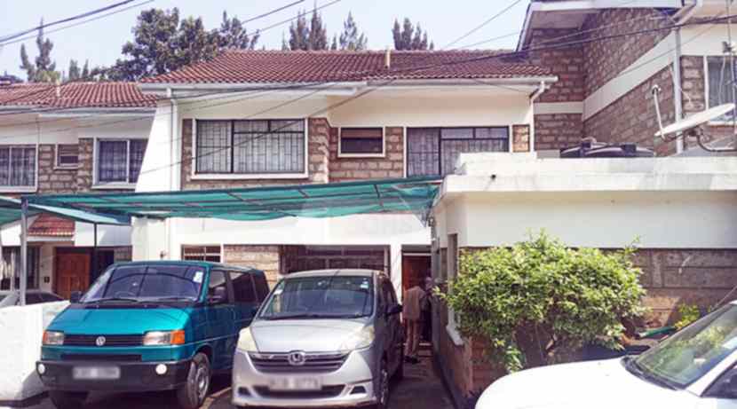 4 bedroom maisonette in a gated community for sale in Kilimani Galana road