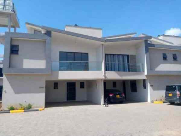 4 bedroom townhouses for rent or sale in Syokimau