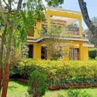 5 bedroom mansion for sale in Karen Kerarapon