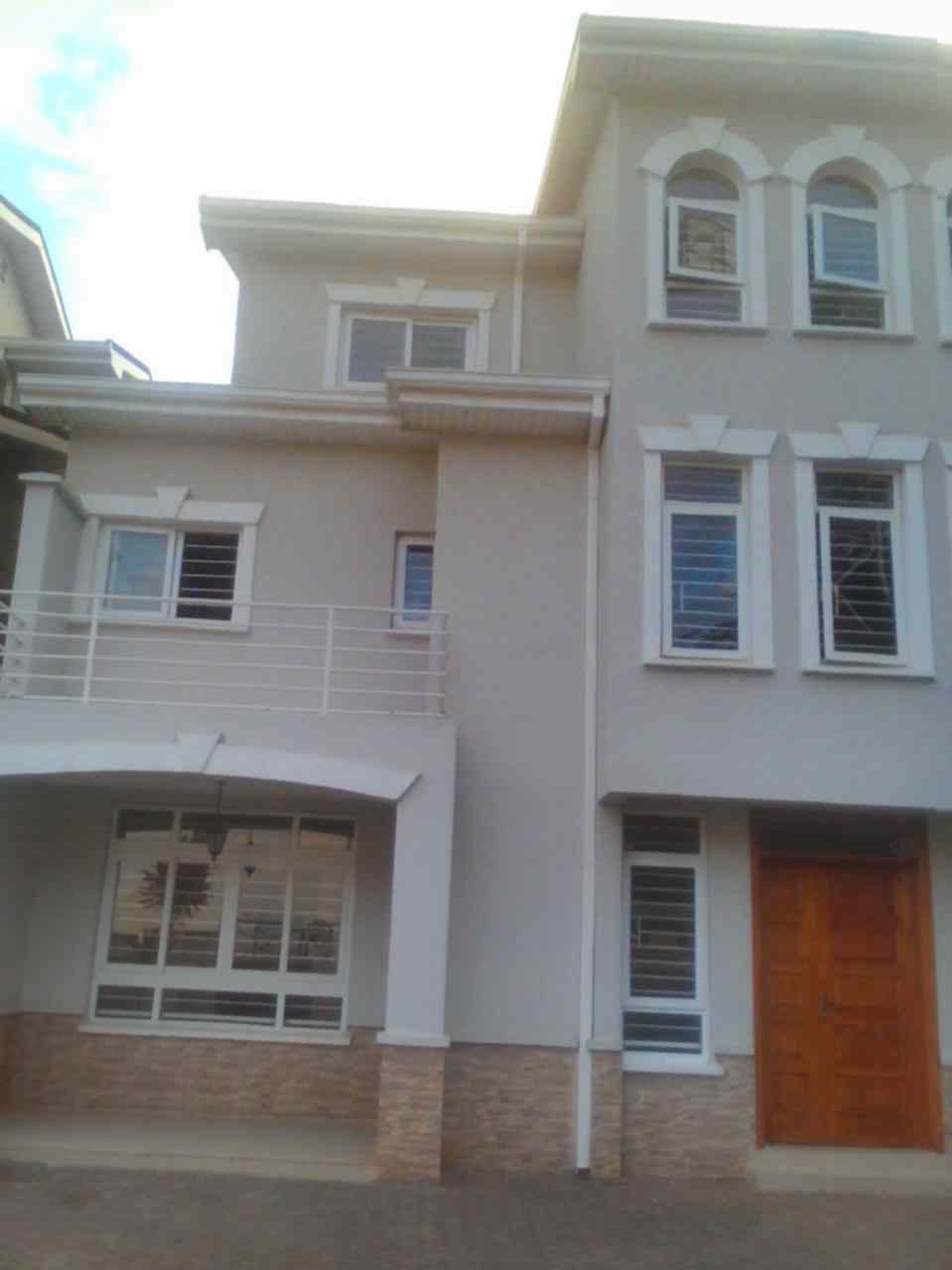 5 bedroom townhouse for rent in Lavington amboseli