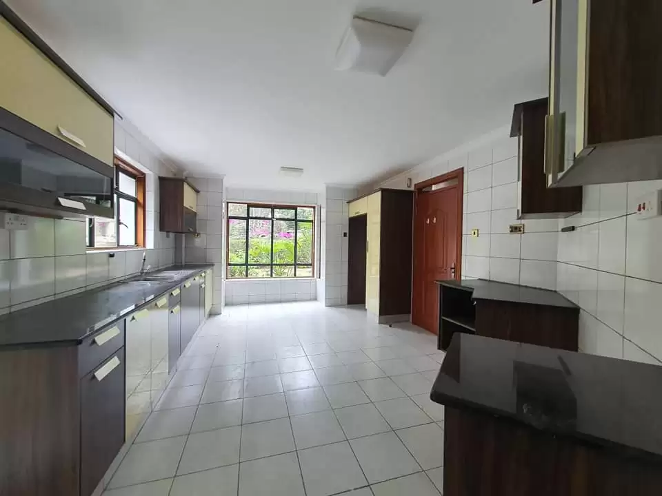 4 bedroom house for rent in Lavington Image