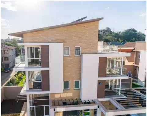 4 bedroom house for sale in Lavington Image