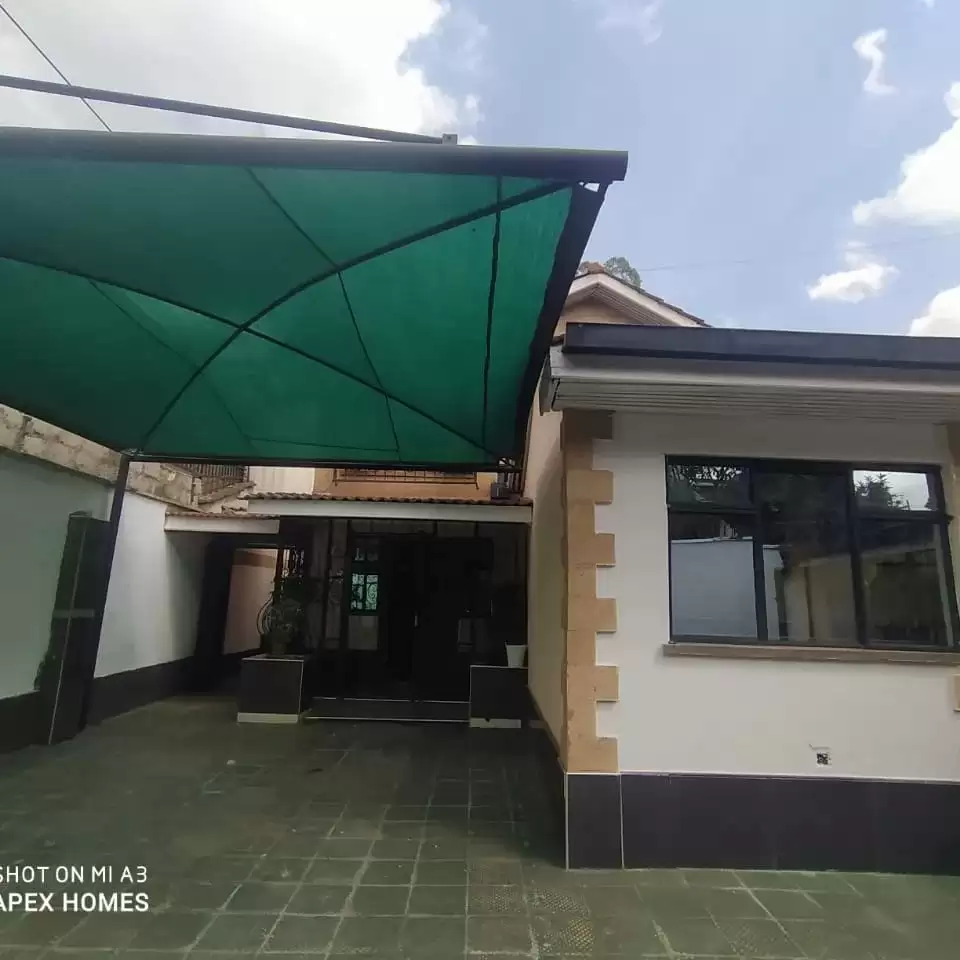 4 bedroom maisonette for rent in Lavington Image