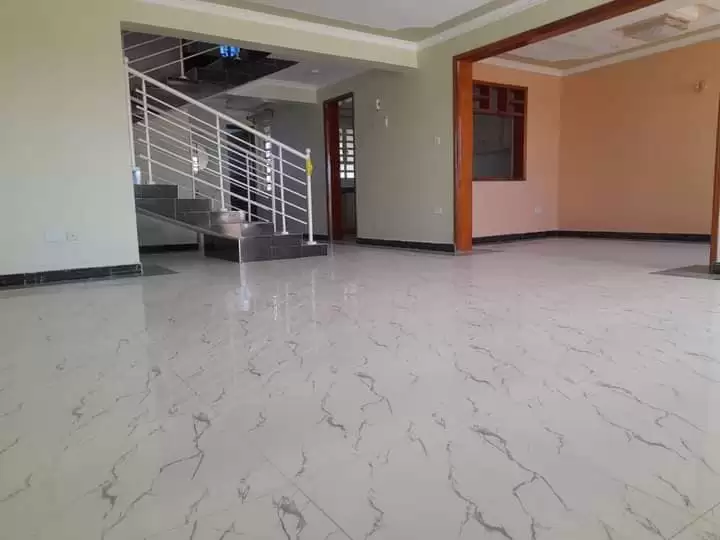 4 bedroom maisonette for rent in Syokimau Image