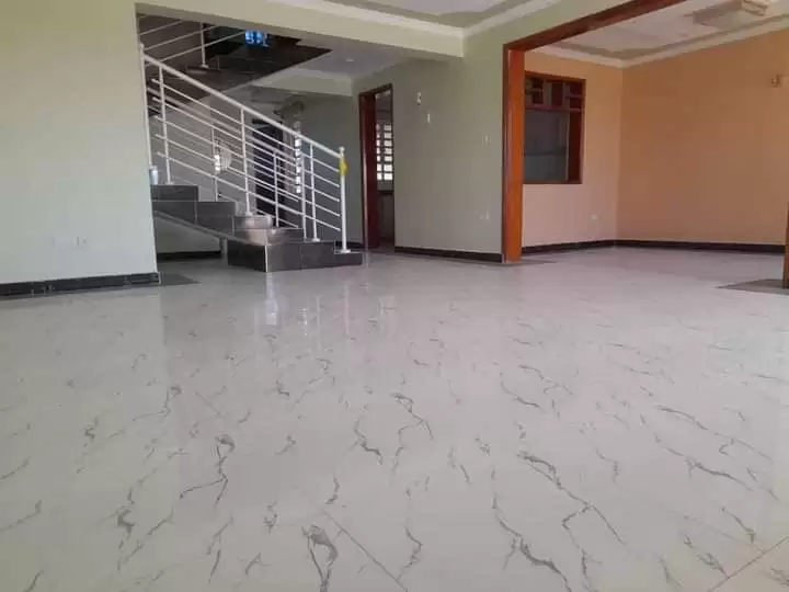 4 bedroom maisonette for rent in Syokimau Image