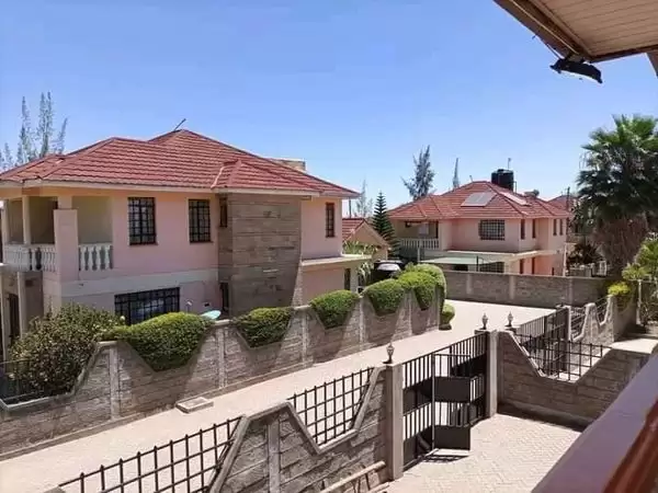 4 bedroom maisonette for rent or sale in Kitengela Image