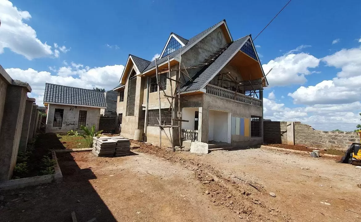 4 bedroom maisonette for sale in Ngoingwa Thika Image