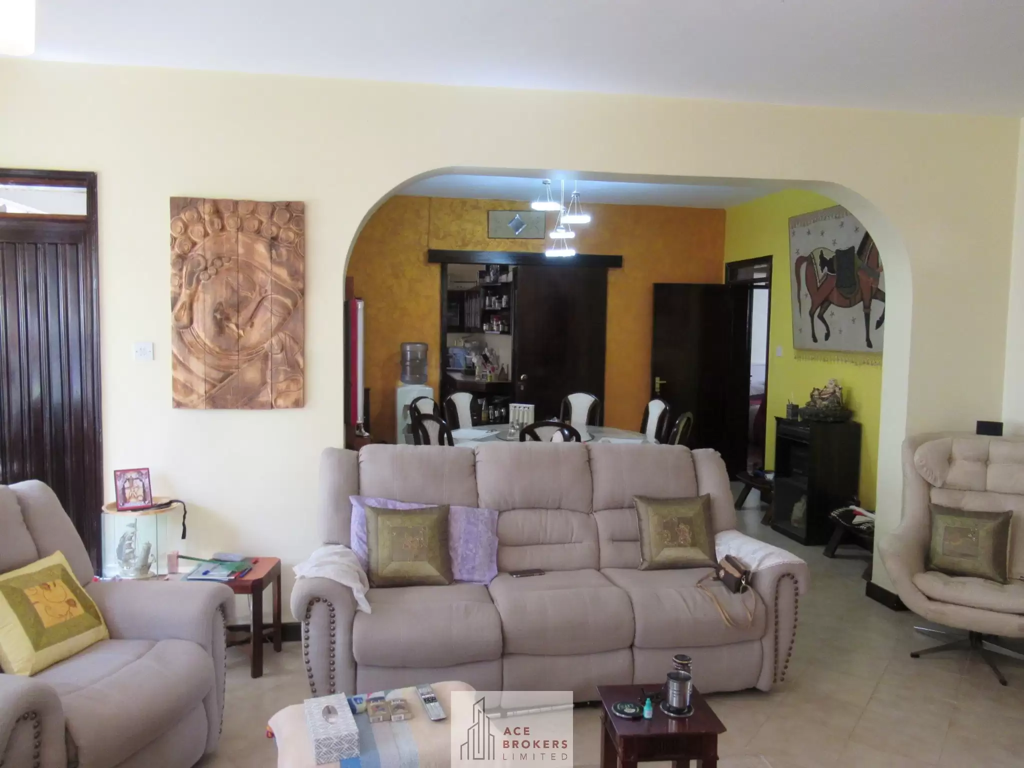 4 bedroom maisonette for sale in Westlands School lane Image