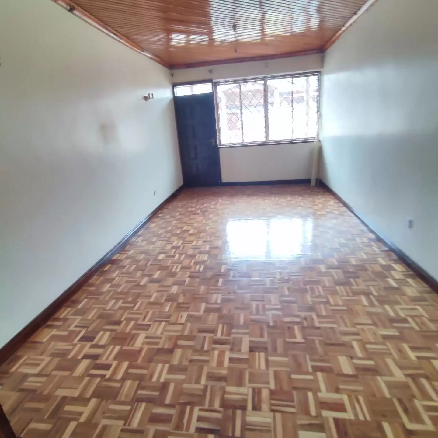 4 bedroom maisonette with sq for rent in Lavington Image