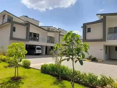 4 bedroom maisonettes for sale in Syokimau Image