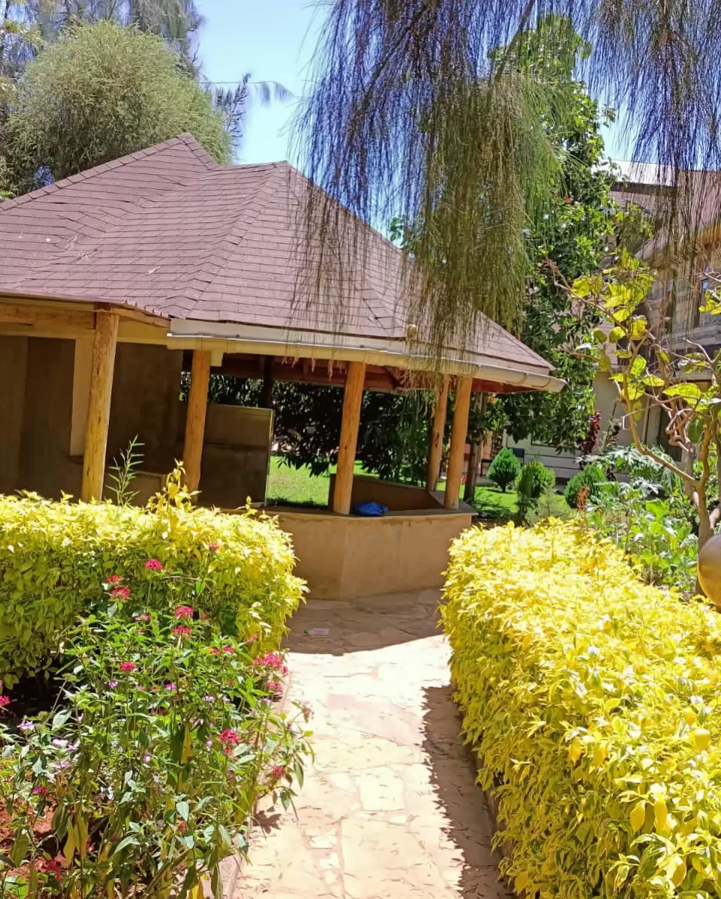 4 bedroom mansion for sale off Kenyatta road Image